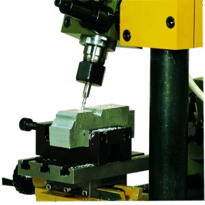 MASKINSKRUVSTYCKE M FÄSTSKRUVAR