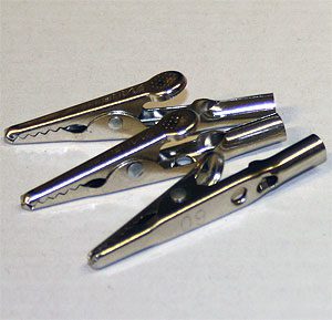 KROKODILKLÄMMA 50MM 4MM HÅL 5ST