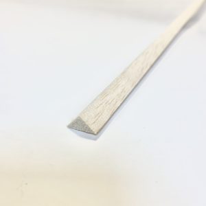 BALSA TREKANT 10X10X1000 MM